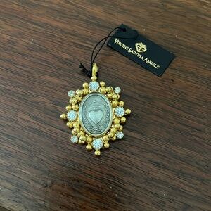 VSA Designs Medallion